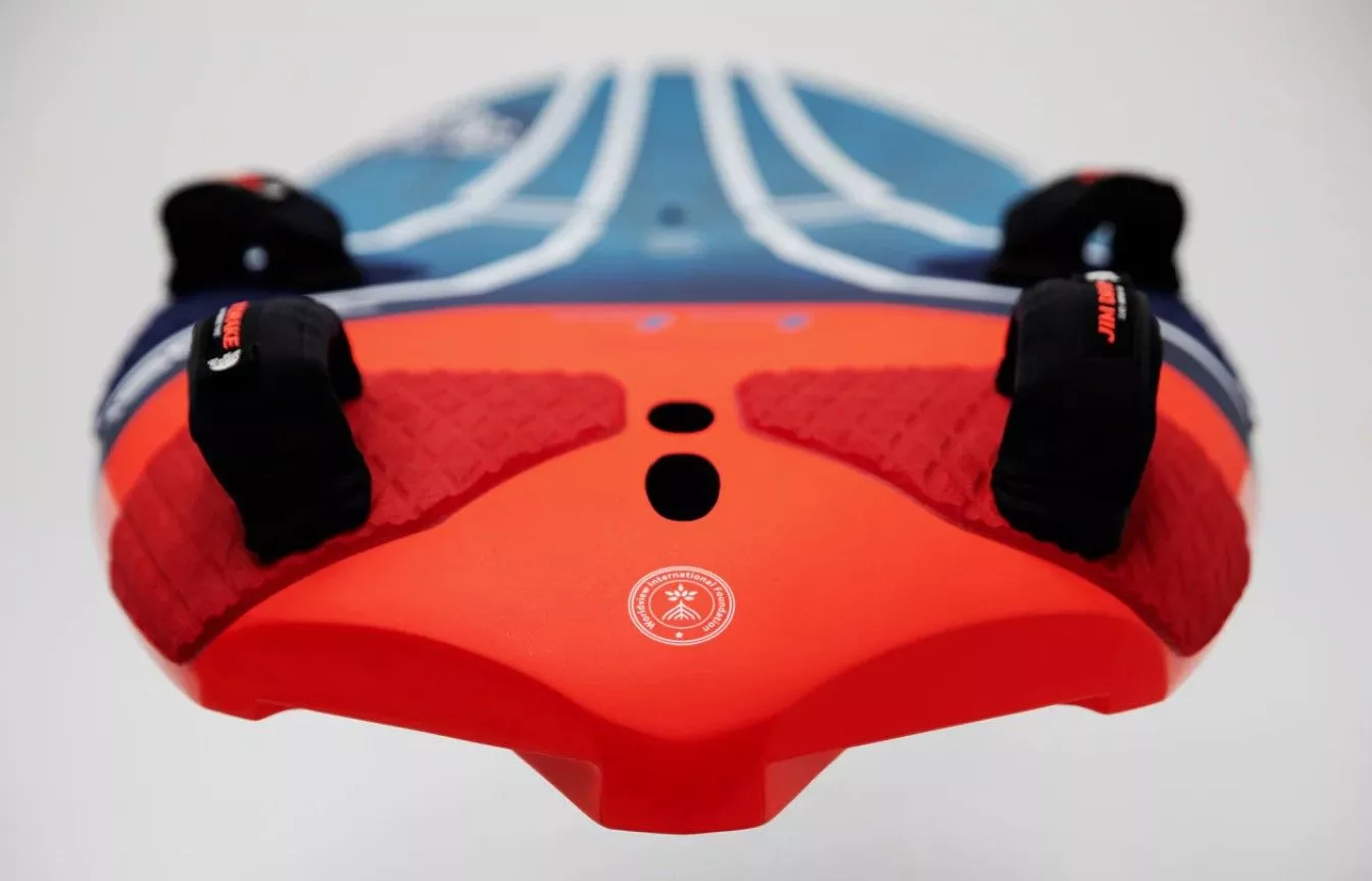 Доска для виндсерфинга Starboard Isonic Slalom 77 Carbon Reflex Sandwich вид 9