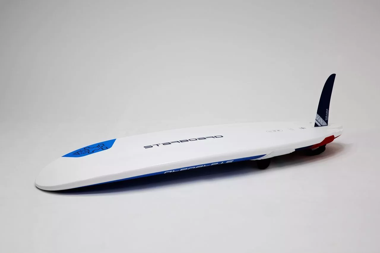 Доска для виндсерфинга Starboard Carve Starlite Carbon 139 (2025) вид 6