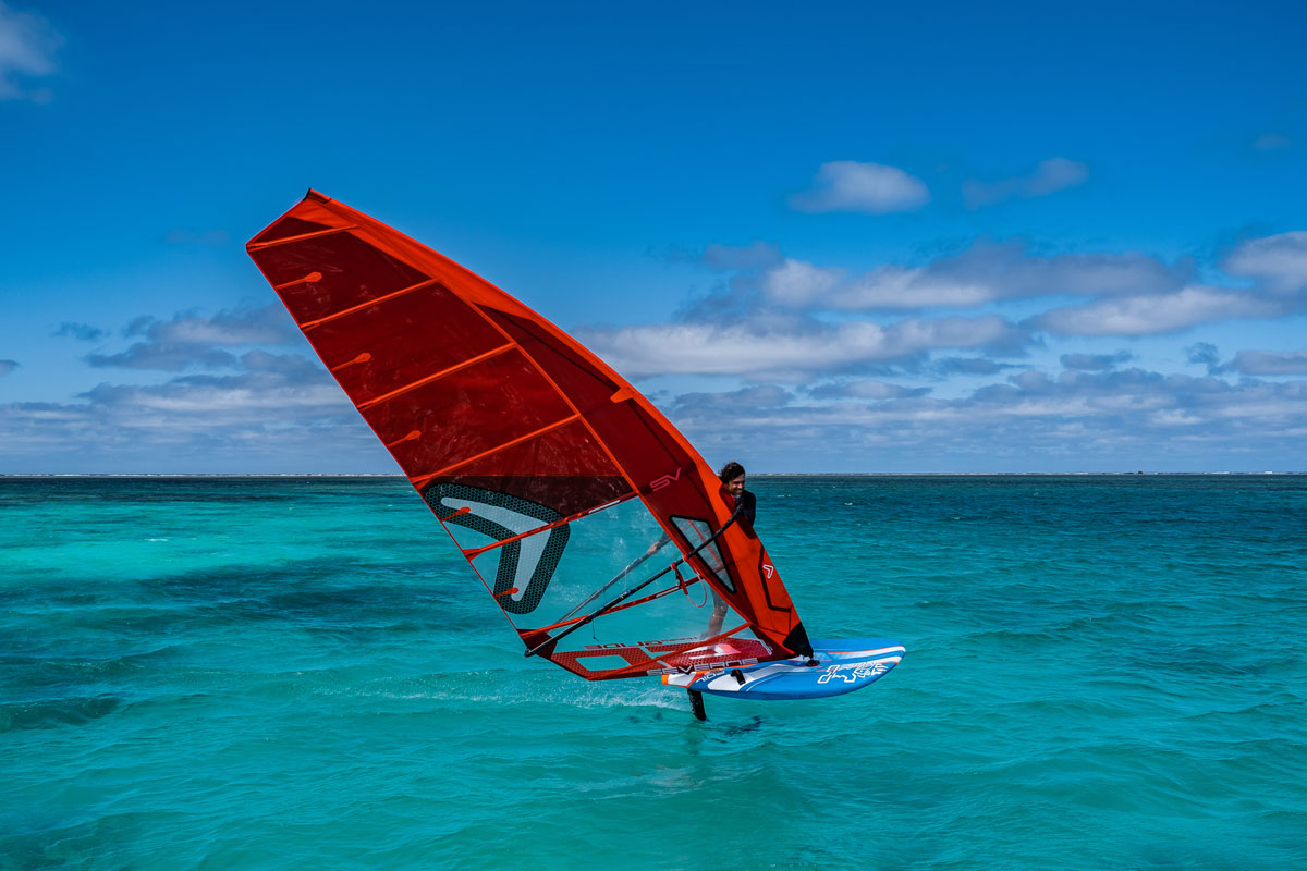 Foil-Slalom Windsurf-Board.jpg