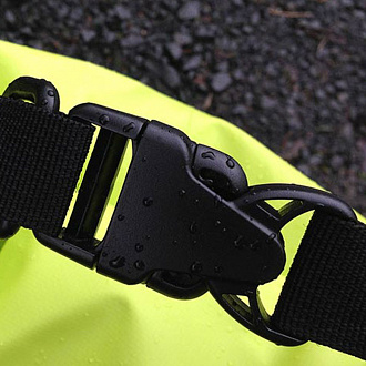 Водонепроницаемый гермомешок (с плечевым ремнем) Aquapac  - TrailProof™ Drybag – 7L with shoulder strap. вид 5