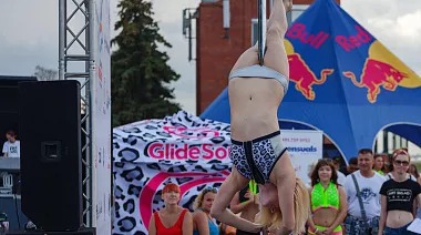 SUP-зона на wake-фестивале European Wakesurf Tour 2015 (Санкт-Петербург)