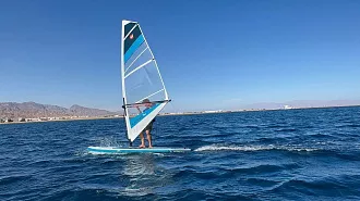 Парус для виндсерфинга в комплекте RED PADDLE WINDSUP RIDE RIG вид 4