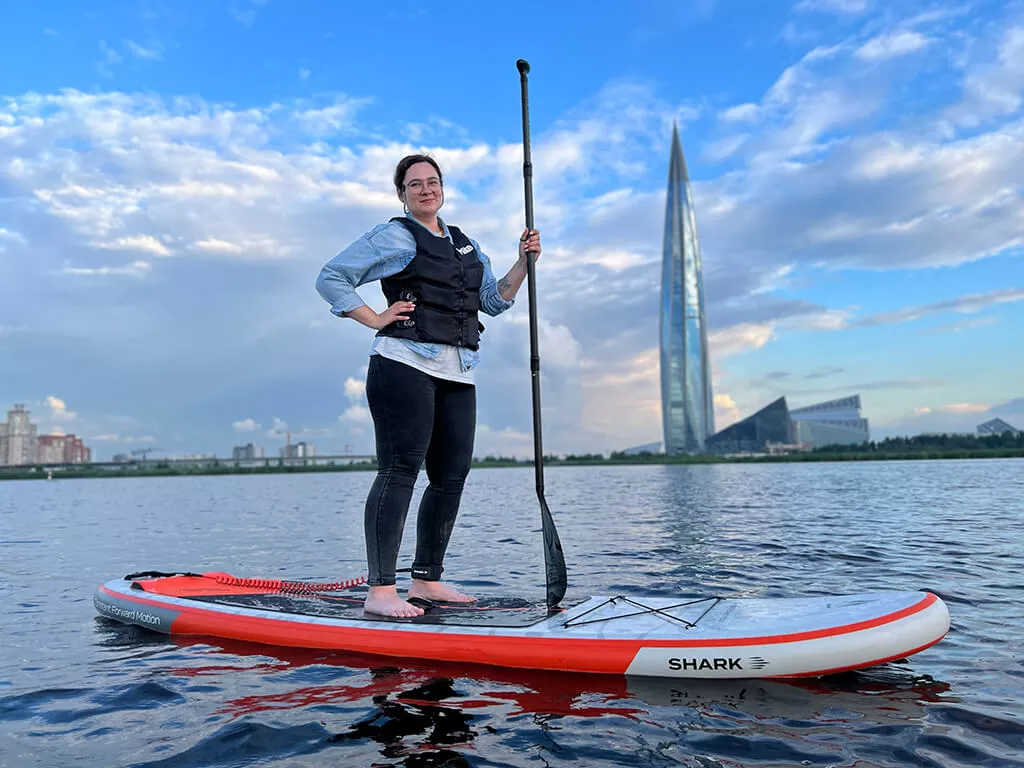 SUP Питер сплав на закат SUP Петербург сплав на закат у небоскреба Лахта-центра