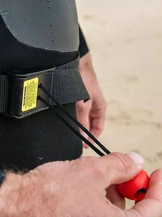 Пояс с самосбросом для крепления SUP-лиша RED PADDLE Waist Leash Belt вид 4